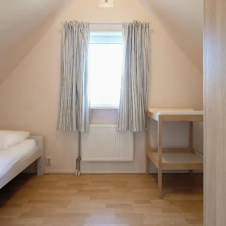 Charming 6-person Holiday home