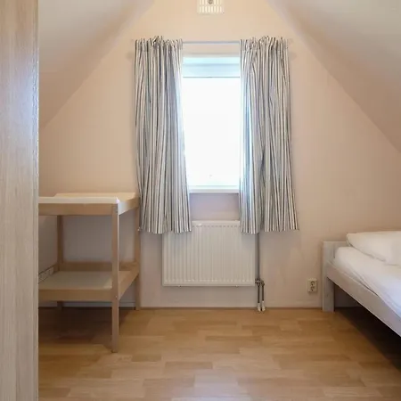 Charming With Terrace Near Forest *