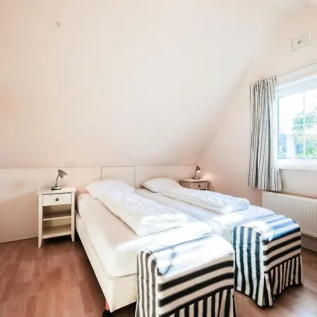 Charming 6-person * Sint Maartensvlotbrug